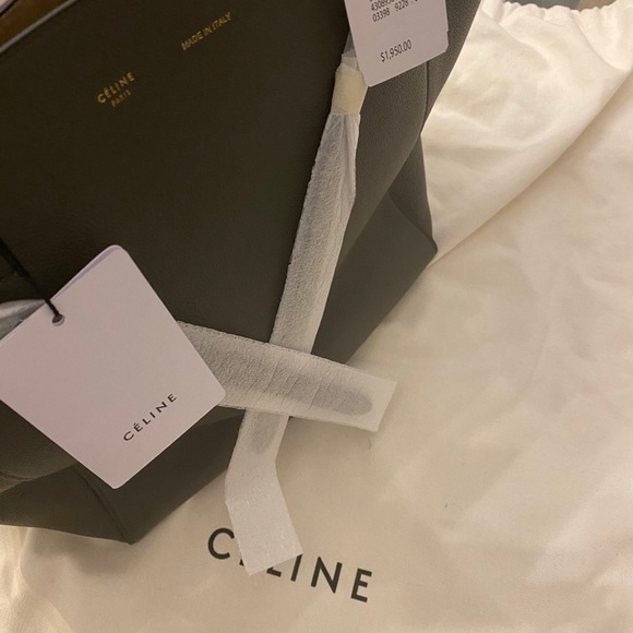 Celine Cabas Phanthom Tote - Picture 8 of 8